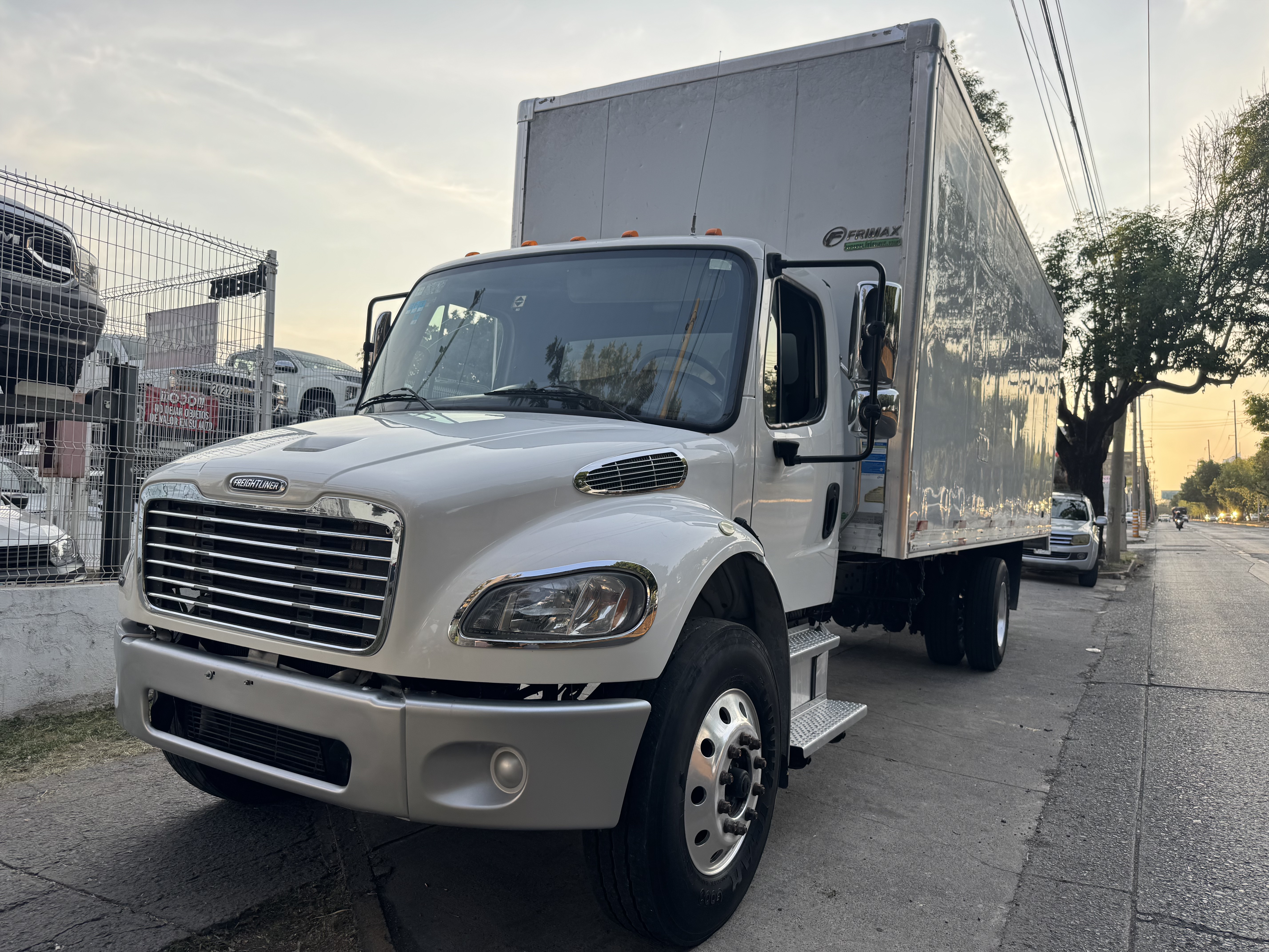 Freightliner M2 2018